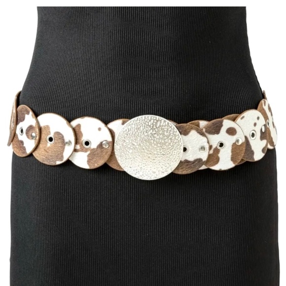 White Brown Cow Print Western Faux Cowhide Large Round Silver Buckle Belt - Picture 1 of 7